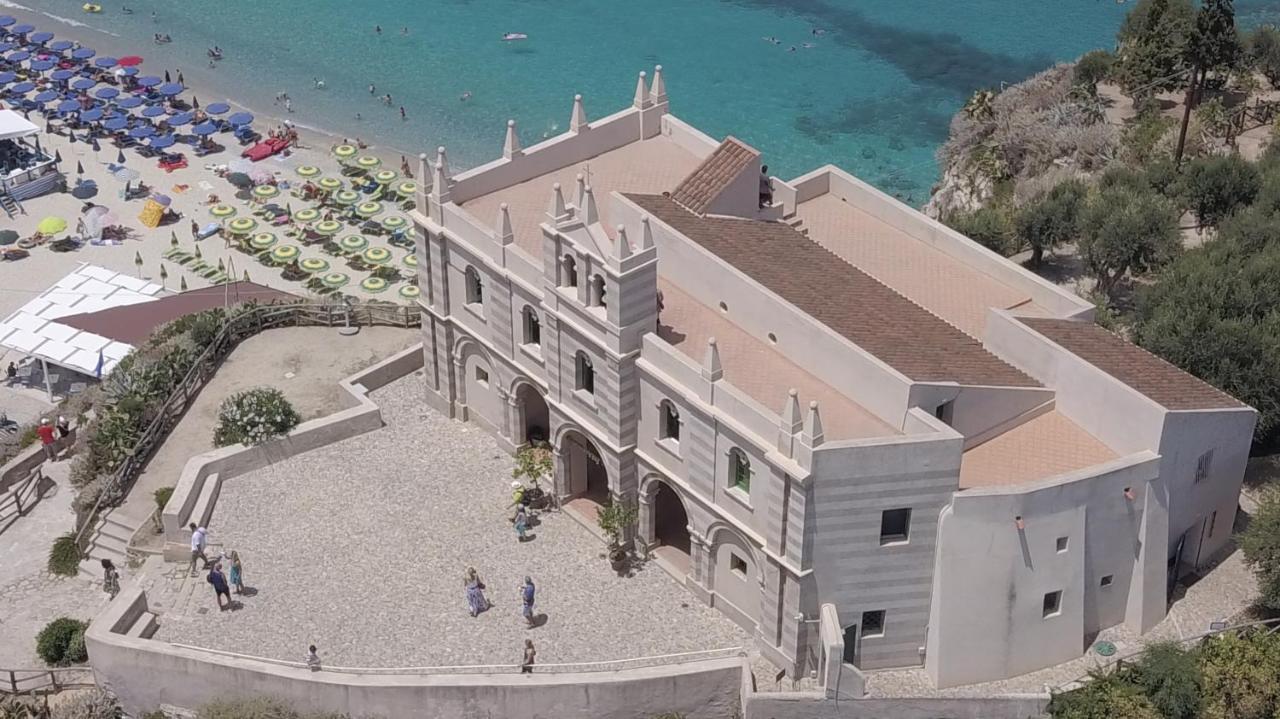 Villa Kore, Capo Vaticano Extérieur photo
