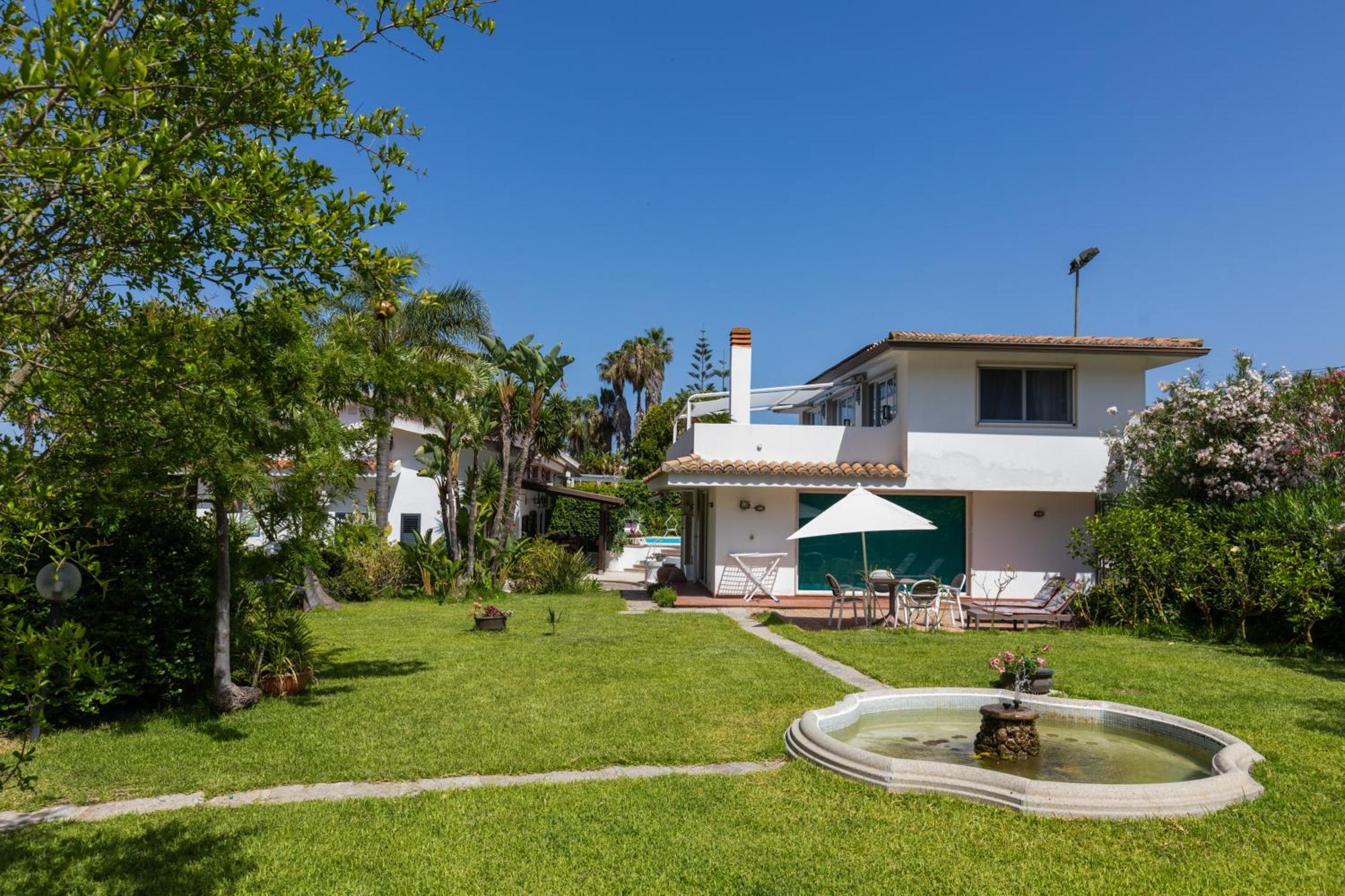Villa Kore, Capo Vaticano Extérieur photo